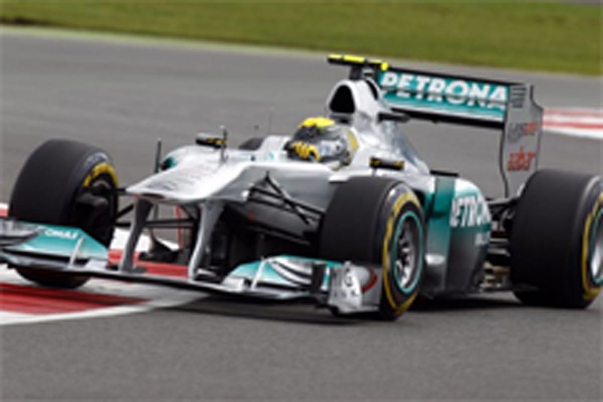メルセデスGP:レースでの巻き返しに期待 (F1イギリスGP予選)