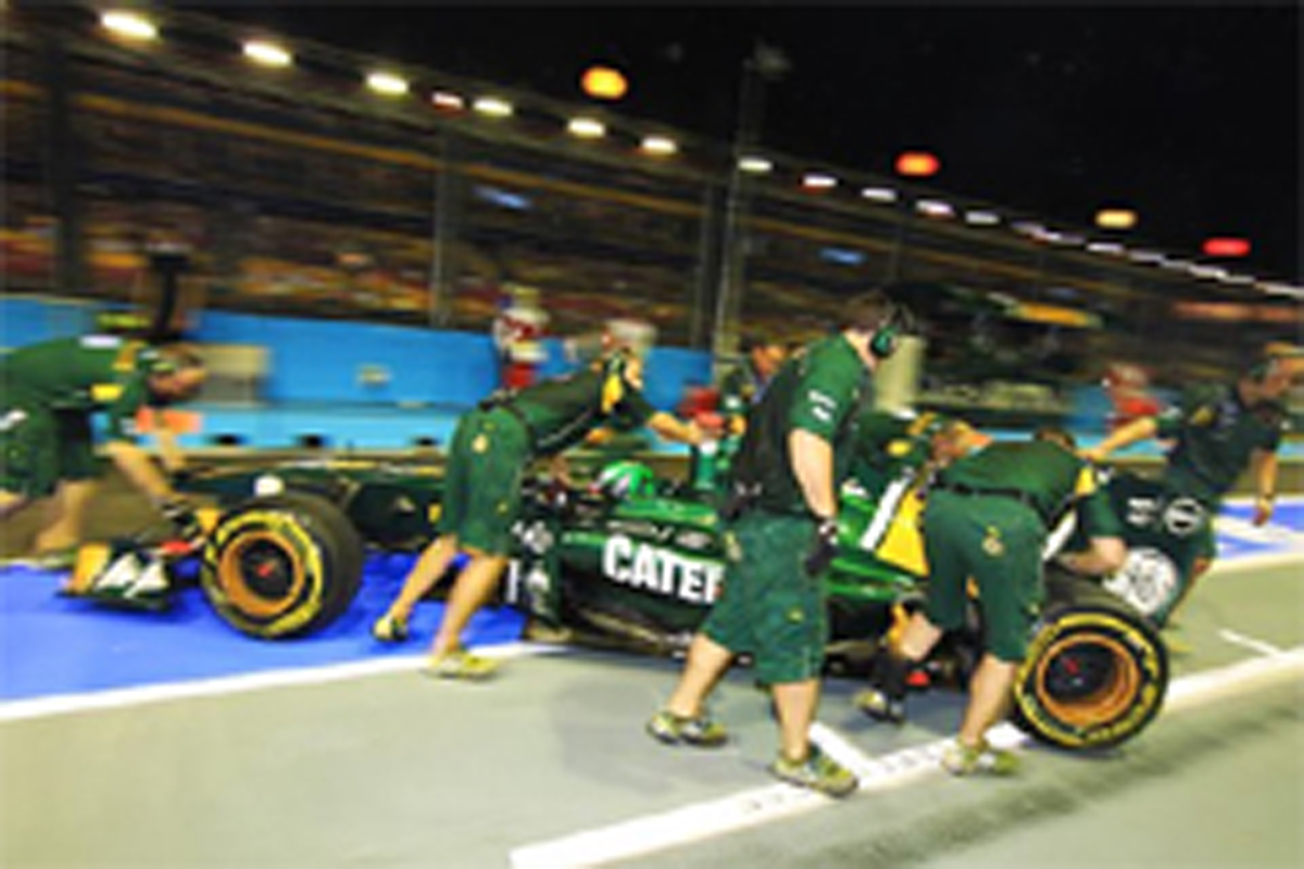 チーム・ロータス：F1シンガポールGP初日