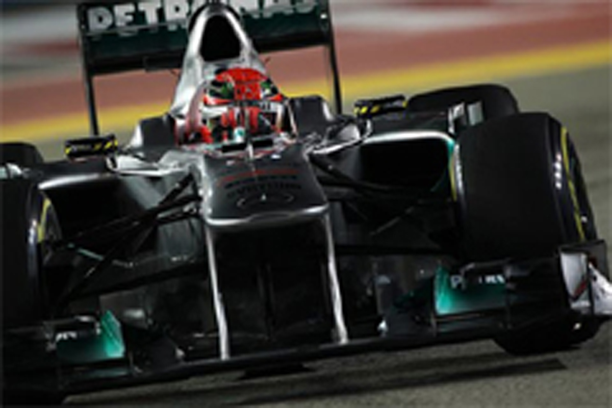 メルセデスGP：F1シンガポールGP初日