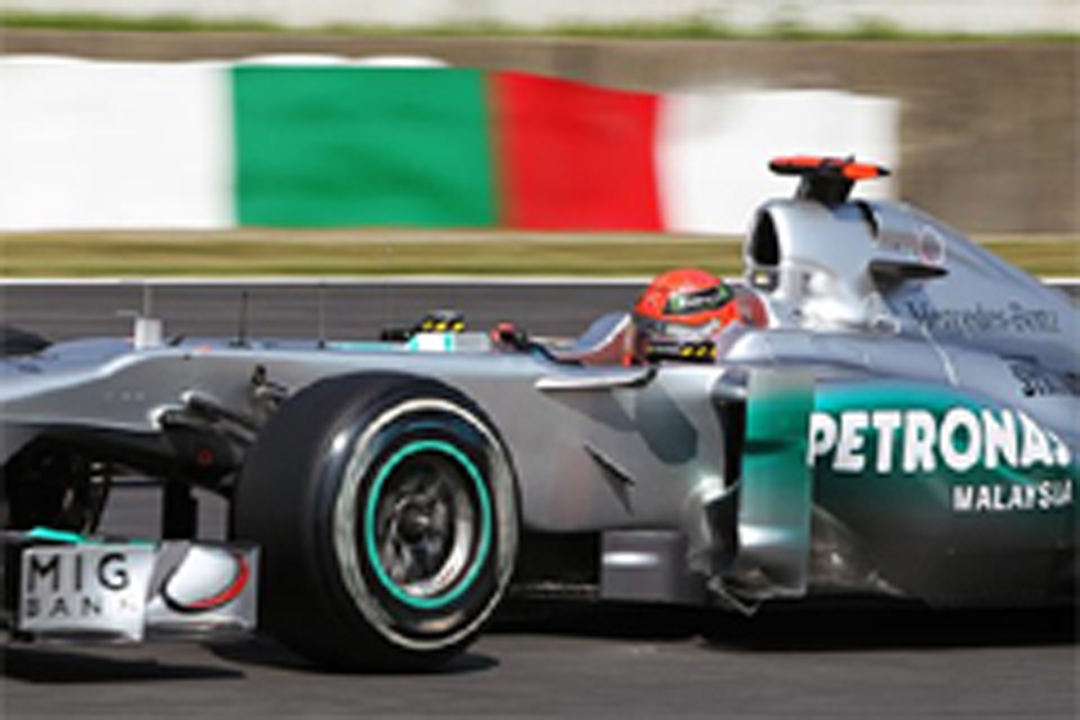 メルセデスGP：大量ポイント獲得を狙う （F1日本GP予選）