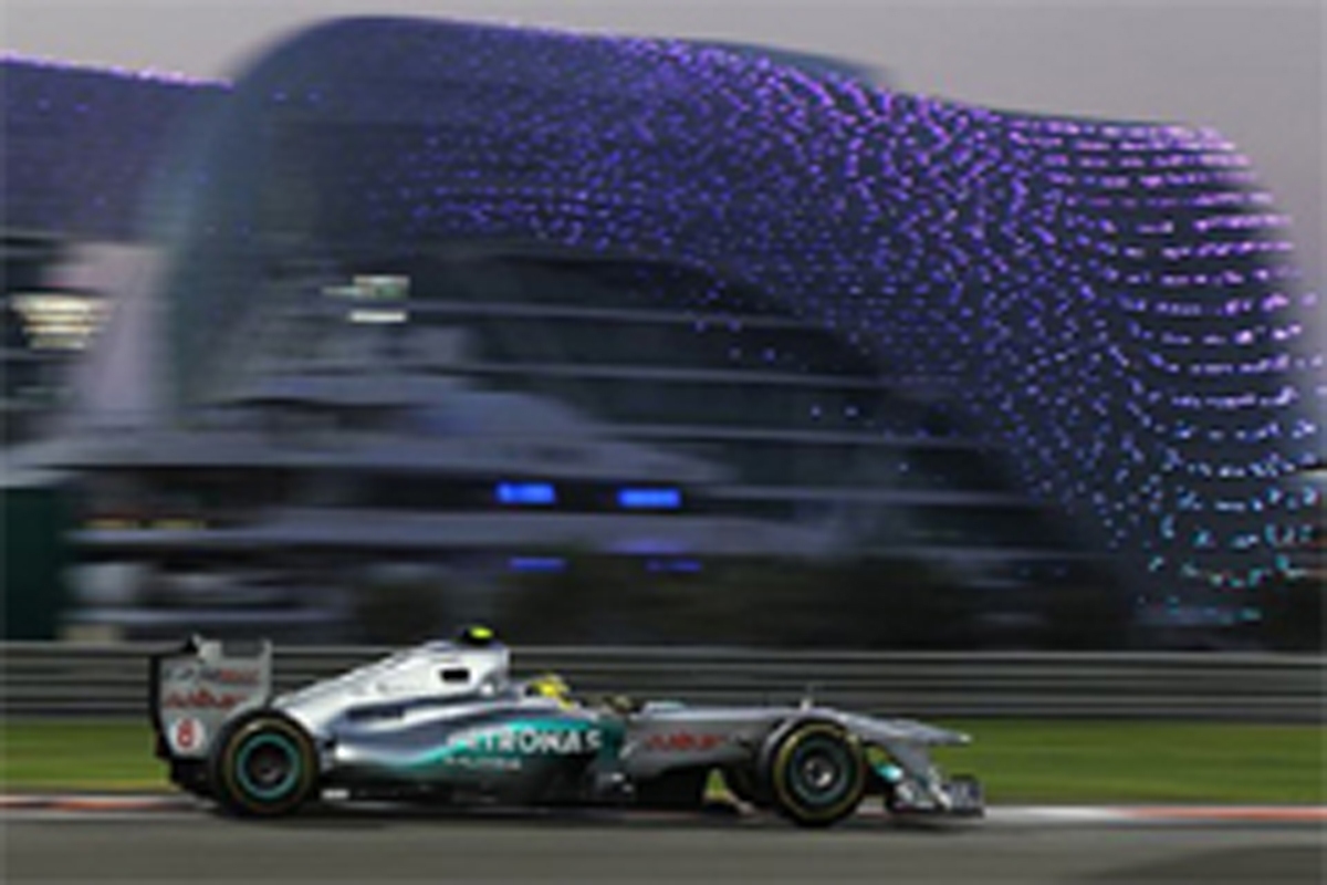 メルセデスGP：タイヤの温度管理に苦戦 （F1アブダビGP予選）