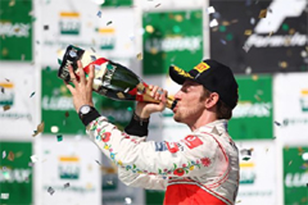 マクラーレン：ジェンソン・バトンが3位表彰台 （F1ブラジルGP）
