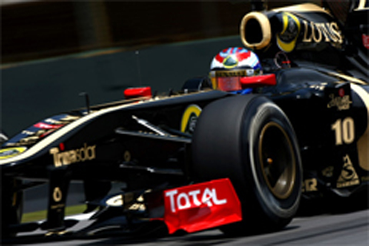ロータス・ルノーGP:ペトロフがなんとか1ポイント獲得 (F1ブラジルGP)
