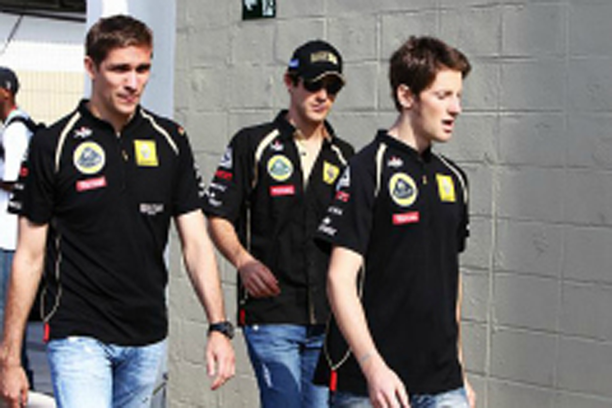 ロータス・ルノーGP、4名のドライバーが吉報を待つ