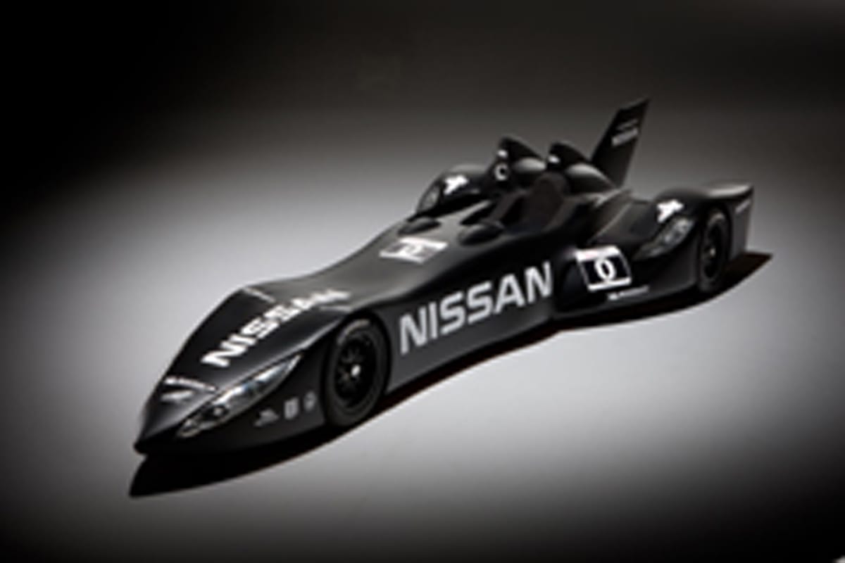 日産、ル・マン参戦マシン「日産デルタウイング」を発表