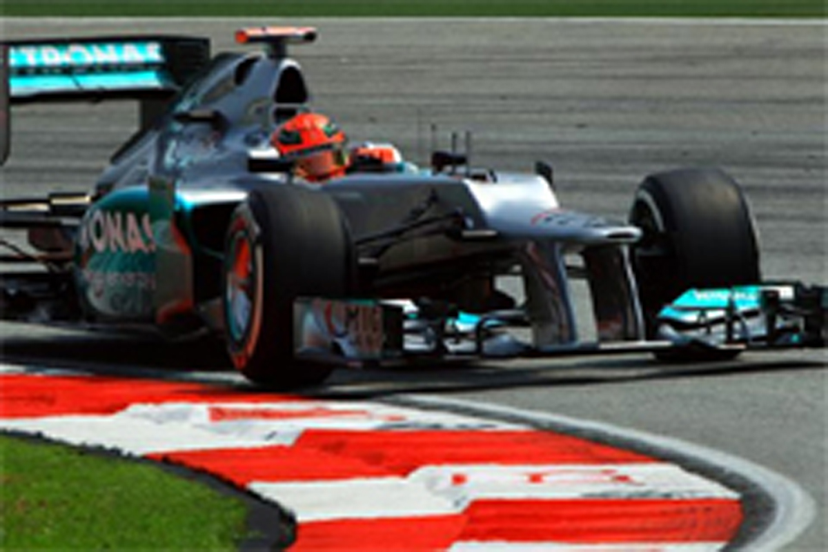 メルセデスAMG：F1マレーシアGP 初日