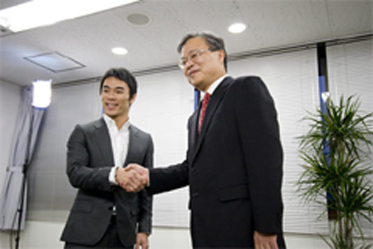佐藤琢磨、中日本自動車短期大学（NAC）の客員教授に就任