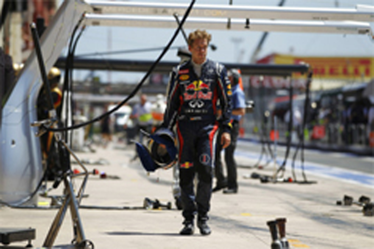レッドブル:ベッテルがマシントラブルでリタイア (F1ヨーロッパGP)