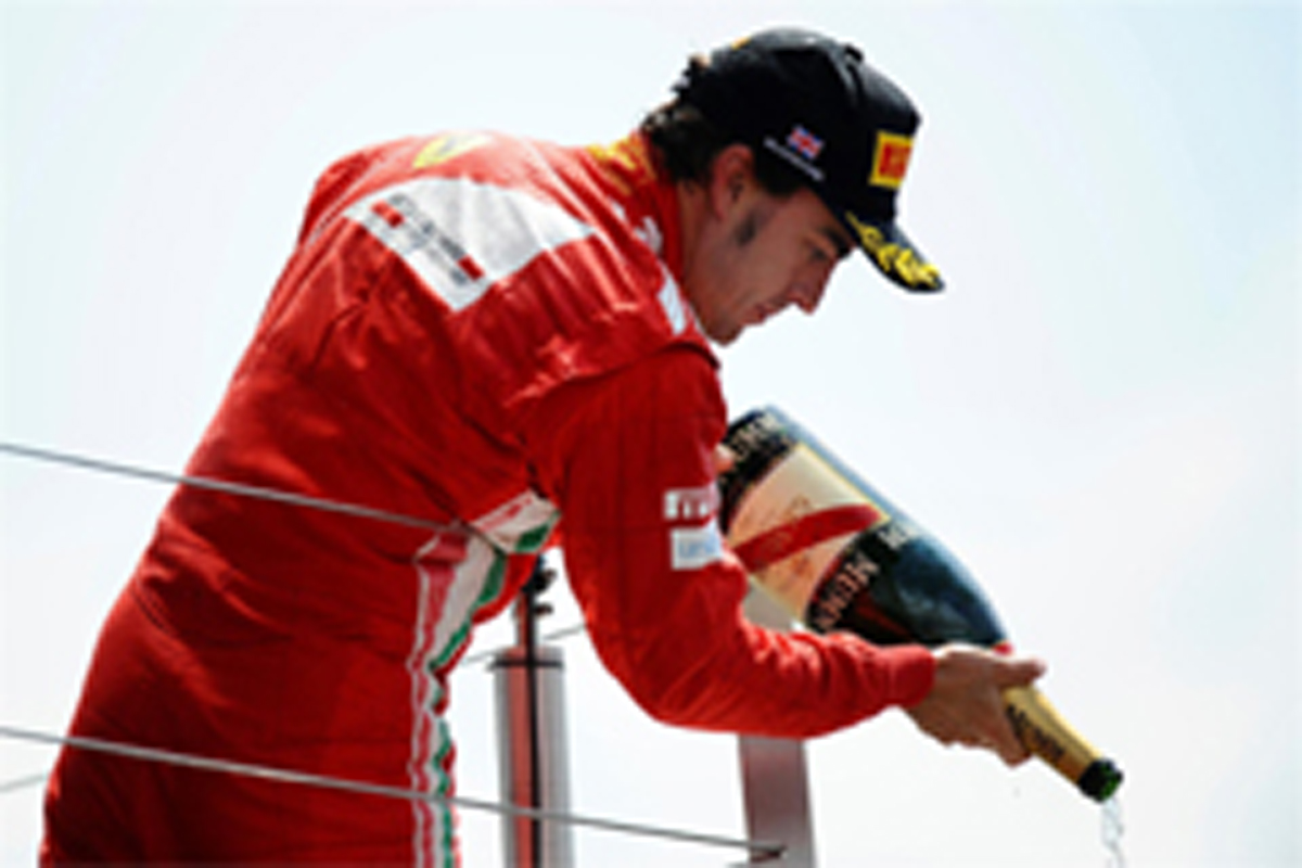 フェラーリ：アロンソ、優勝を逃すも首位をキープ （F1イギリスGP）