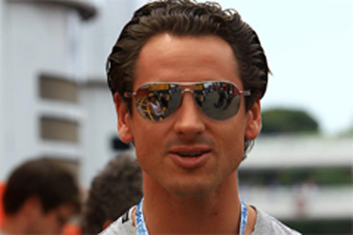 エイドリアン・スーティル、フェラーリを訪問も交渉は否定