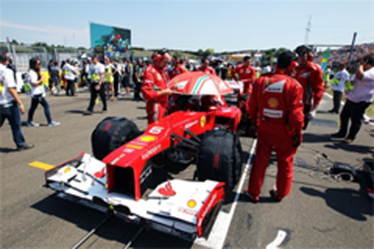 フェラーリ、手動の車高調整システムを否定