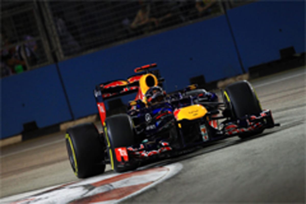 レッドブル:ベッテル、Q3で失速3番手 (F1シンガポールGP 予選)