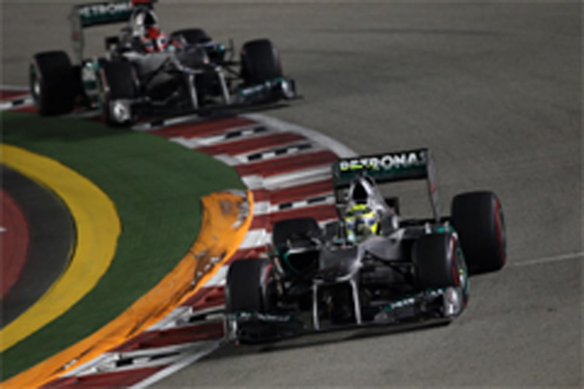 メルセデスAMG：ロズベルグが5位入賞 （F1シンガポールGP）