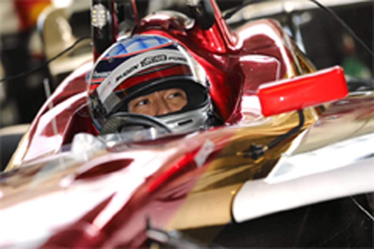 佐藤琢磨、初の公式予選は14番手 （フォーミュラ・ニッポン 第6戦）