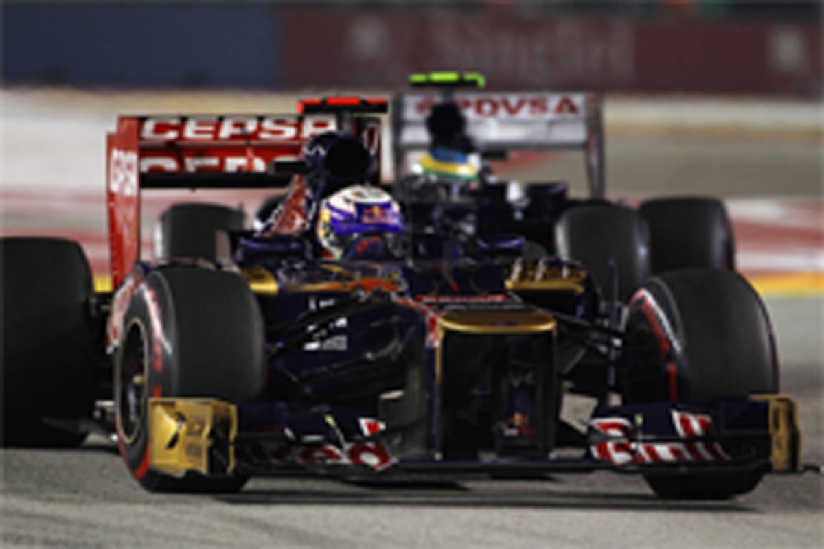 トロ・ロッソ:ダニエル・リカルドが9位入賞 (F1シンガポールGP)
