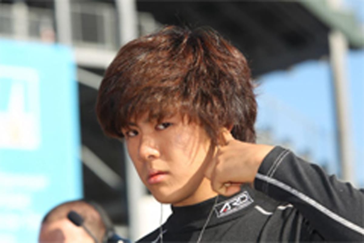 桜井孝太郎、スタートと同時にエンジンブロー （AUTO GP）