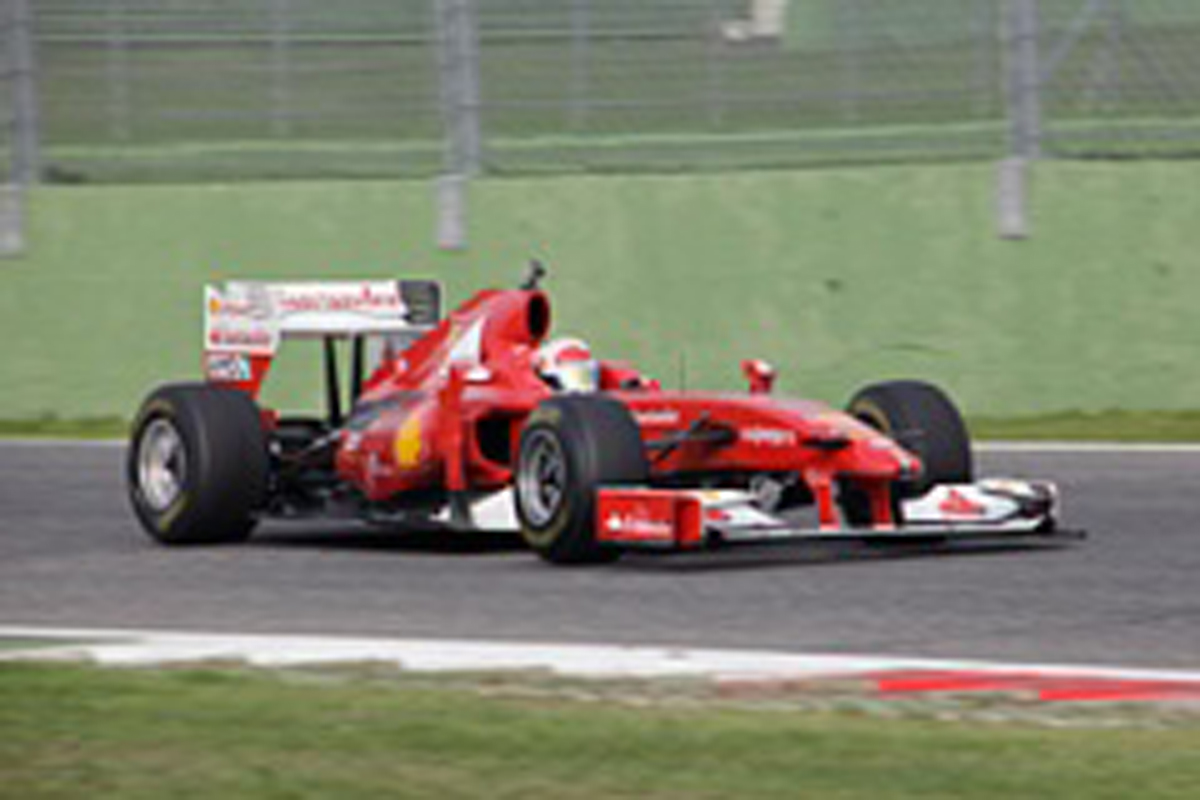 ダニエル・フンカデーラ、フェラーリでのF1テストを完了