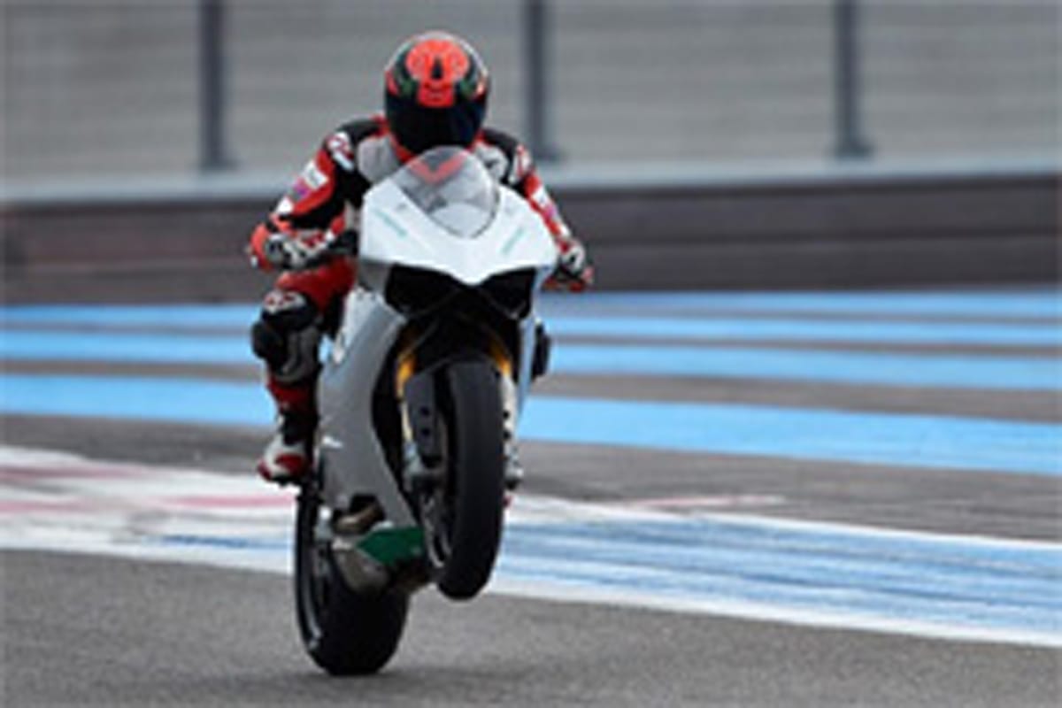 ミハエル・シューマッハ、ポール・リカールでバイク走行