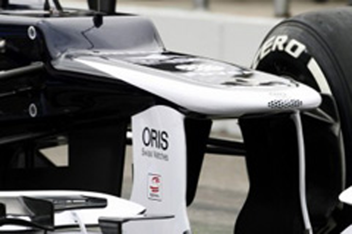 ウィリアムズ FW35、段差を隠したノーズを採用