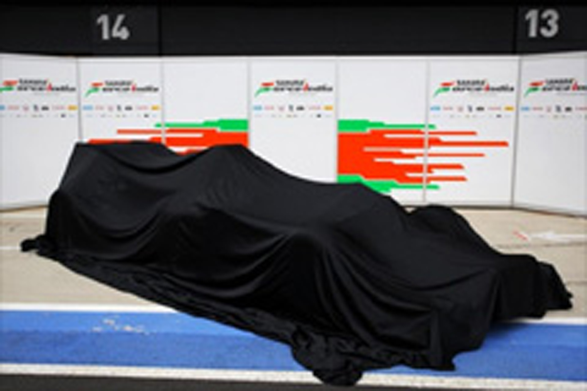 フォース・インディア、VJM06の発表会を公式サイトでライブ中継