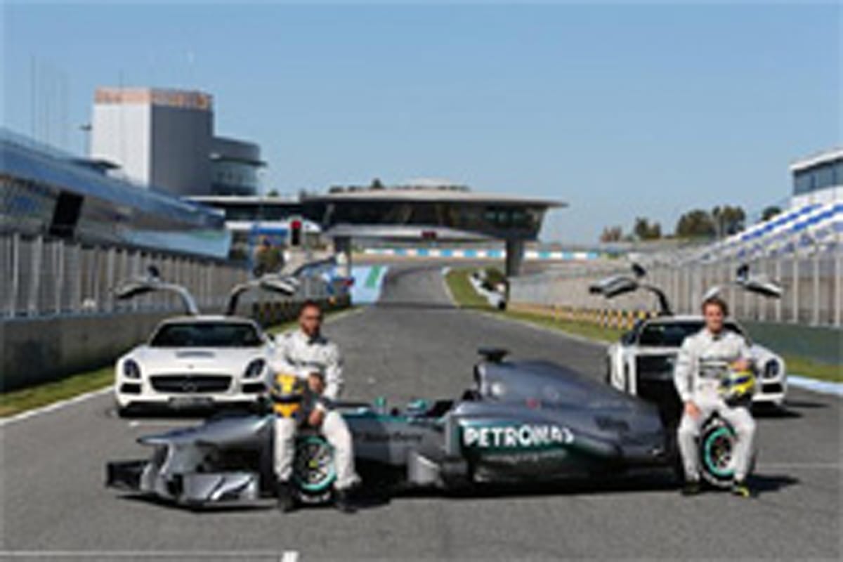 【画像】 メルセデス W04 新車発表会