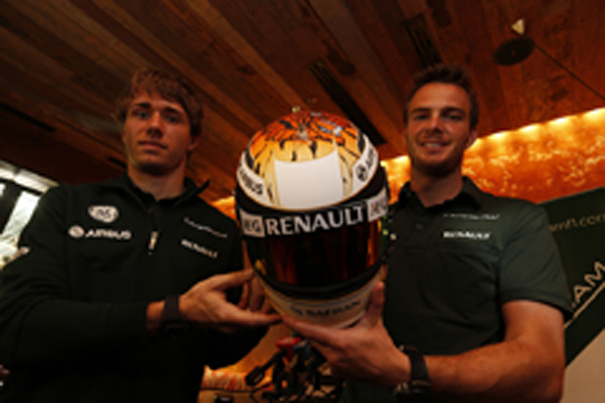 ギド・ヴァン・デル・ガルデ F1マレーシアGP 特別ヘルメット