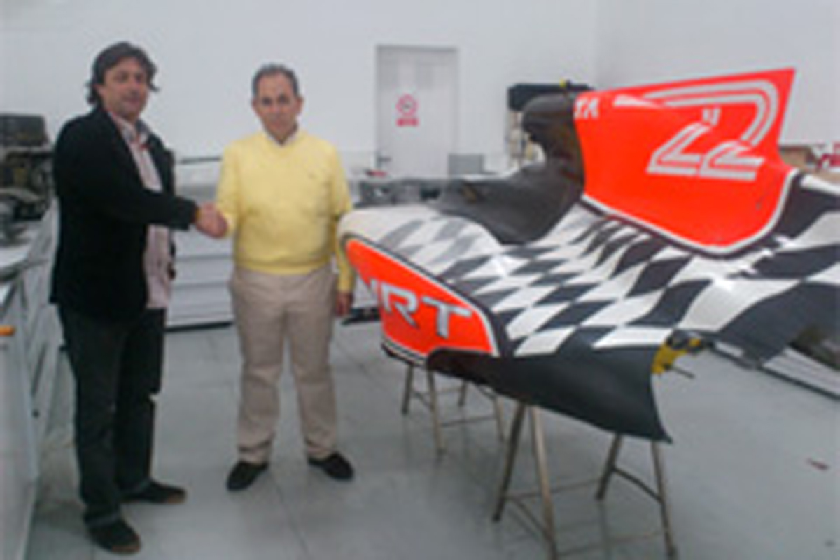 BOSS GP、HRTのF1マシンを使用