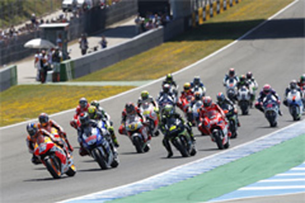 MotoGP：ダニ・ペドロサが地元で今季初優勝