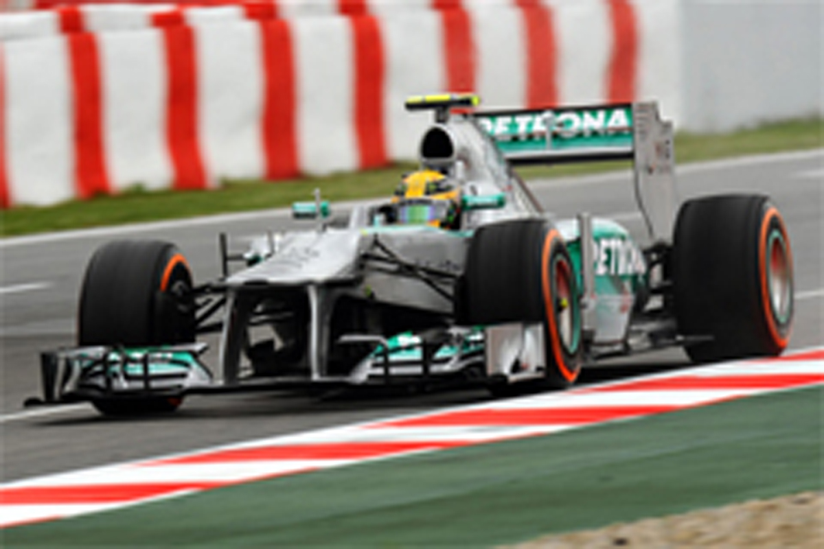 メルセデス：F1スペインGP 初日のコメント