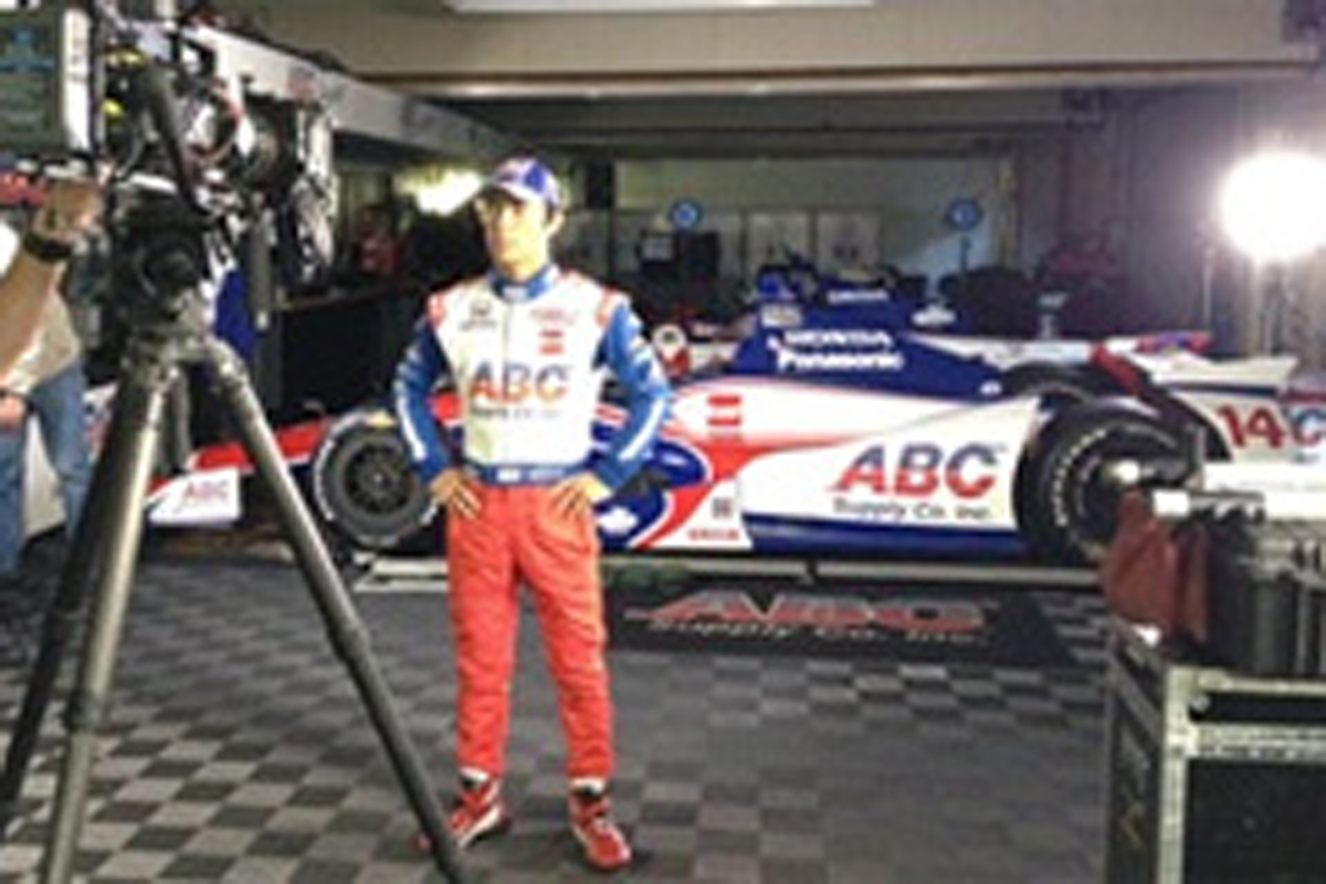 佐藤琢磨、インディ500のプラクティス2日目は12番手