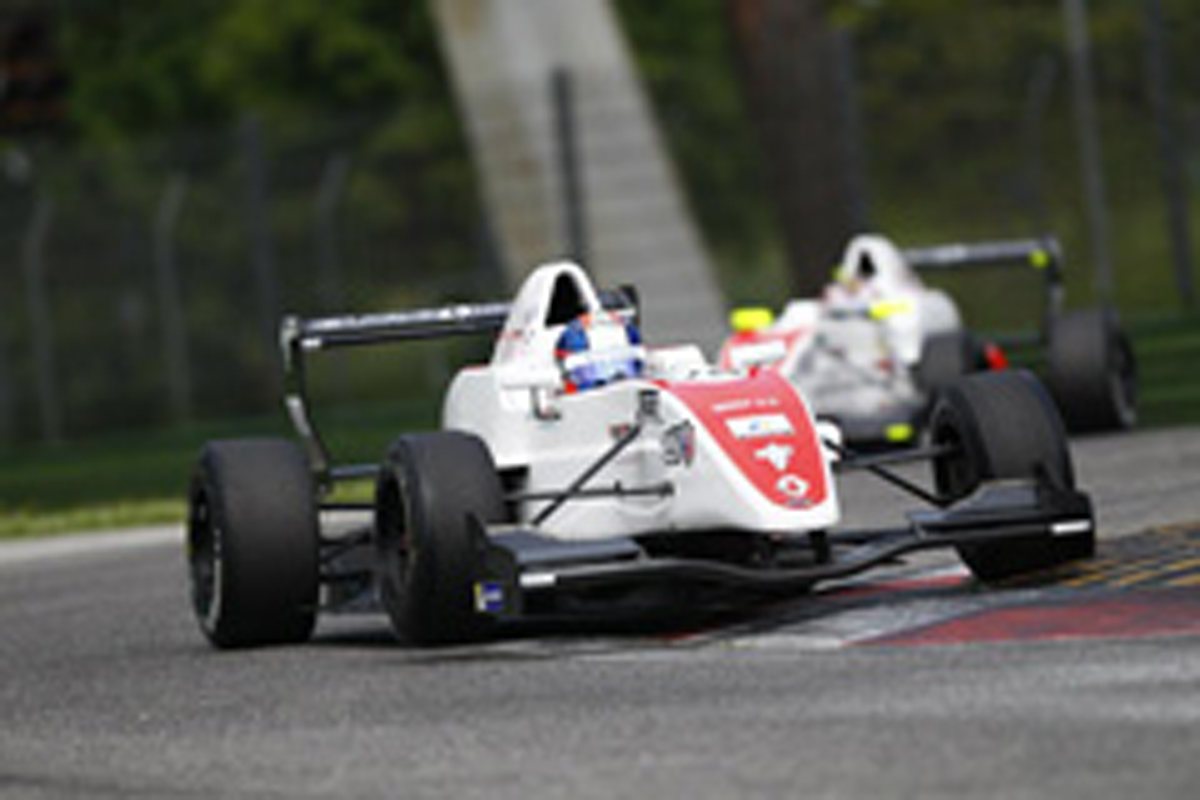 笹原右京、レース2は18位完走 (FR2.0 ALPS 第2戦)