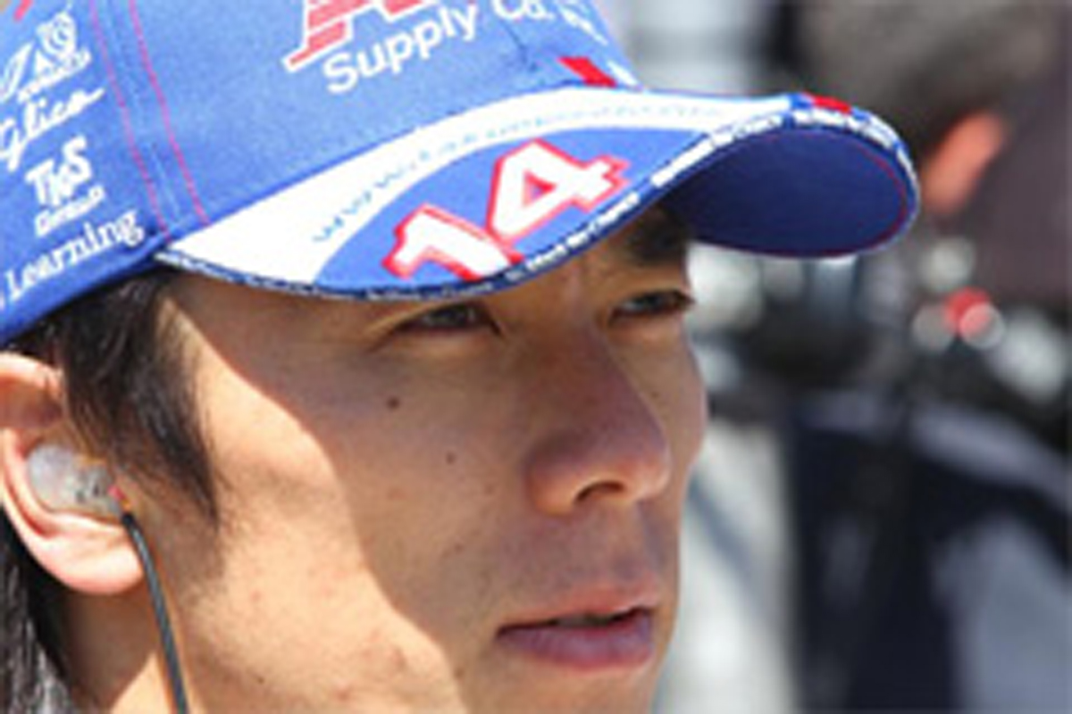佐藤琢磨、インディ500のプラクティス4日目はマシントラブルで最下位