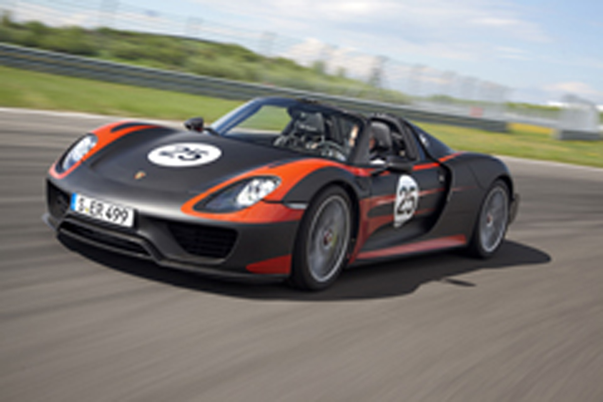 ポルシェ 918スパイダー、市販車スペックを発表