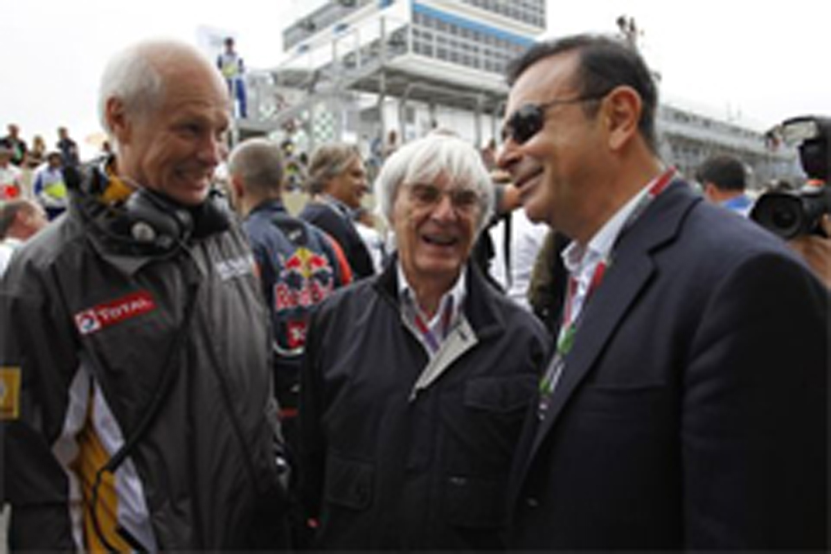 ルノー、2015年のF1エンジン価格の値下げを確約