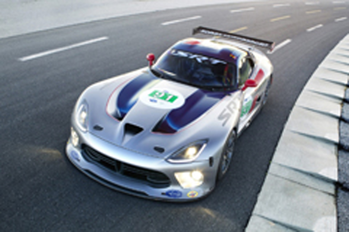 バイパー、ル・マン参戦マシン「SRT バイパー GTS-R」を発表