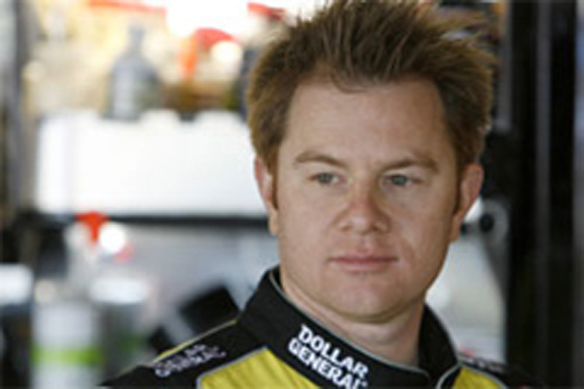 NASCAR：ジェイソン・リフラーがレースで事故死