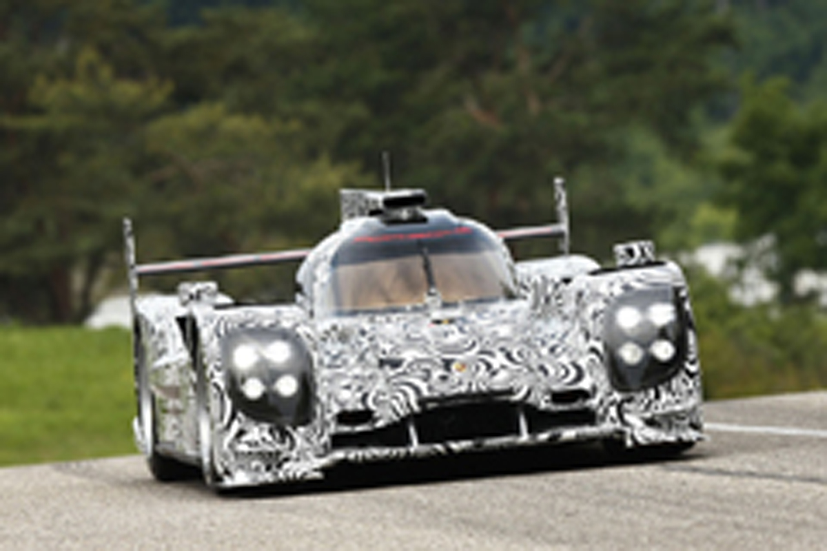 ポルシェ、LMP1カーでの初テストを完了