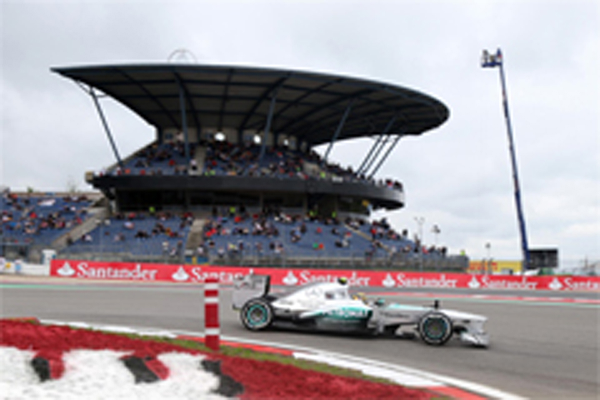 F1ドイツGP フリー走行1回目:ルイス・ハミルトンがトップタイム