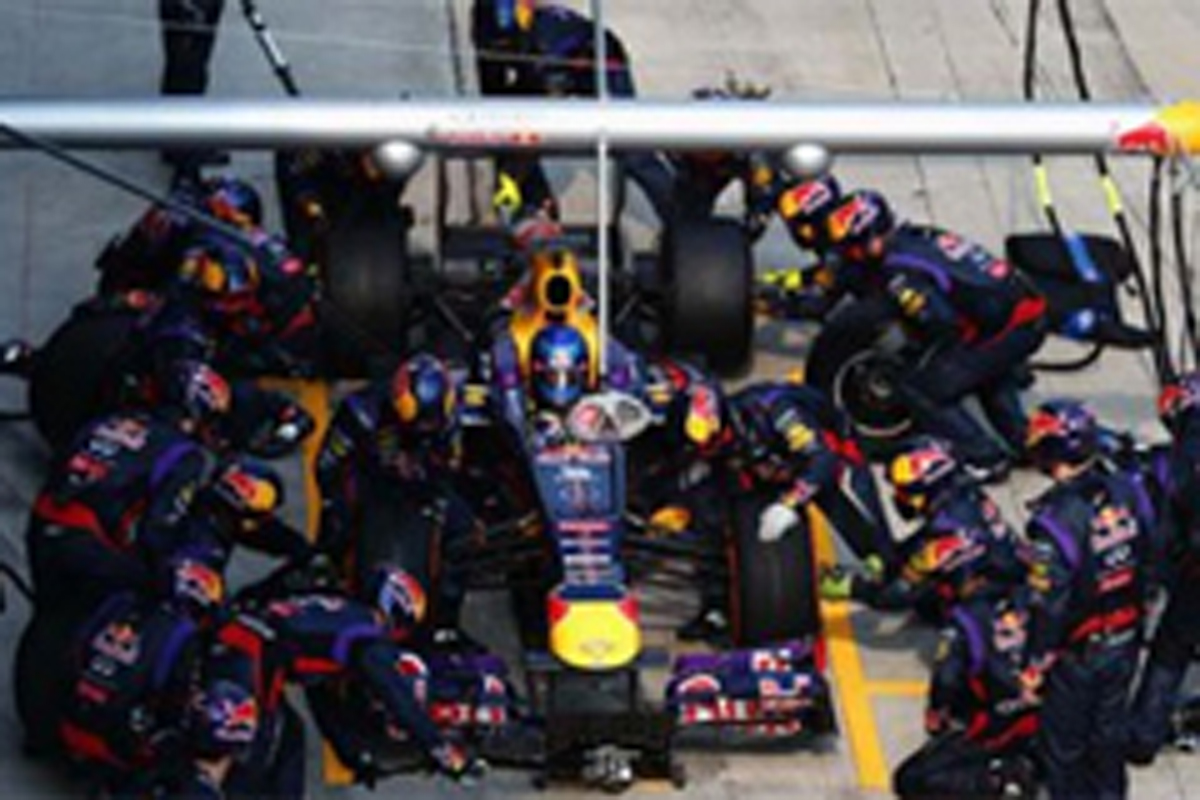 レッドブル、2013年の最速ピットストップを記録