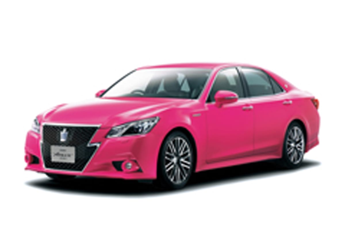 トヨタ、クラウンにピンクの特別仕様車「ReBORN PINK」を設定