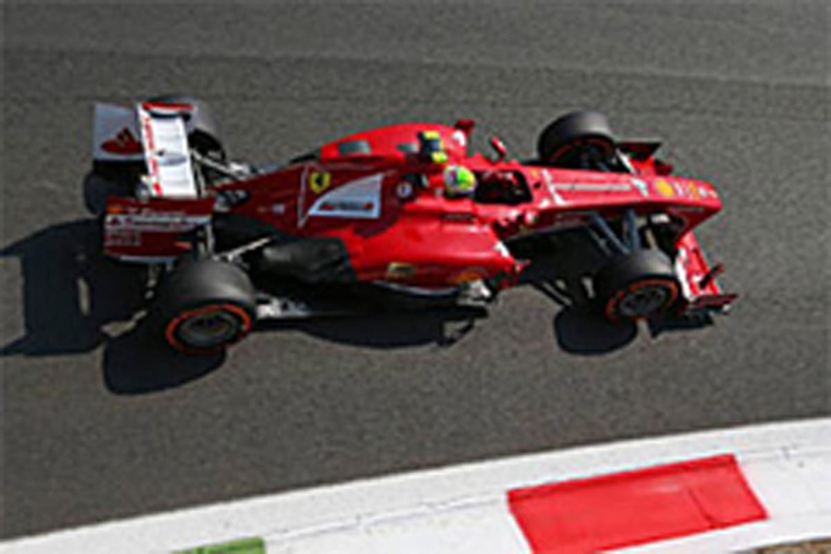 フェリペ・マッサ、レース前にエンジンを交換