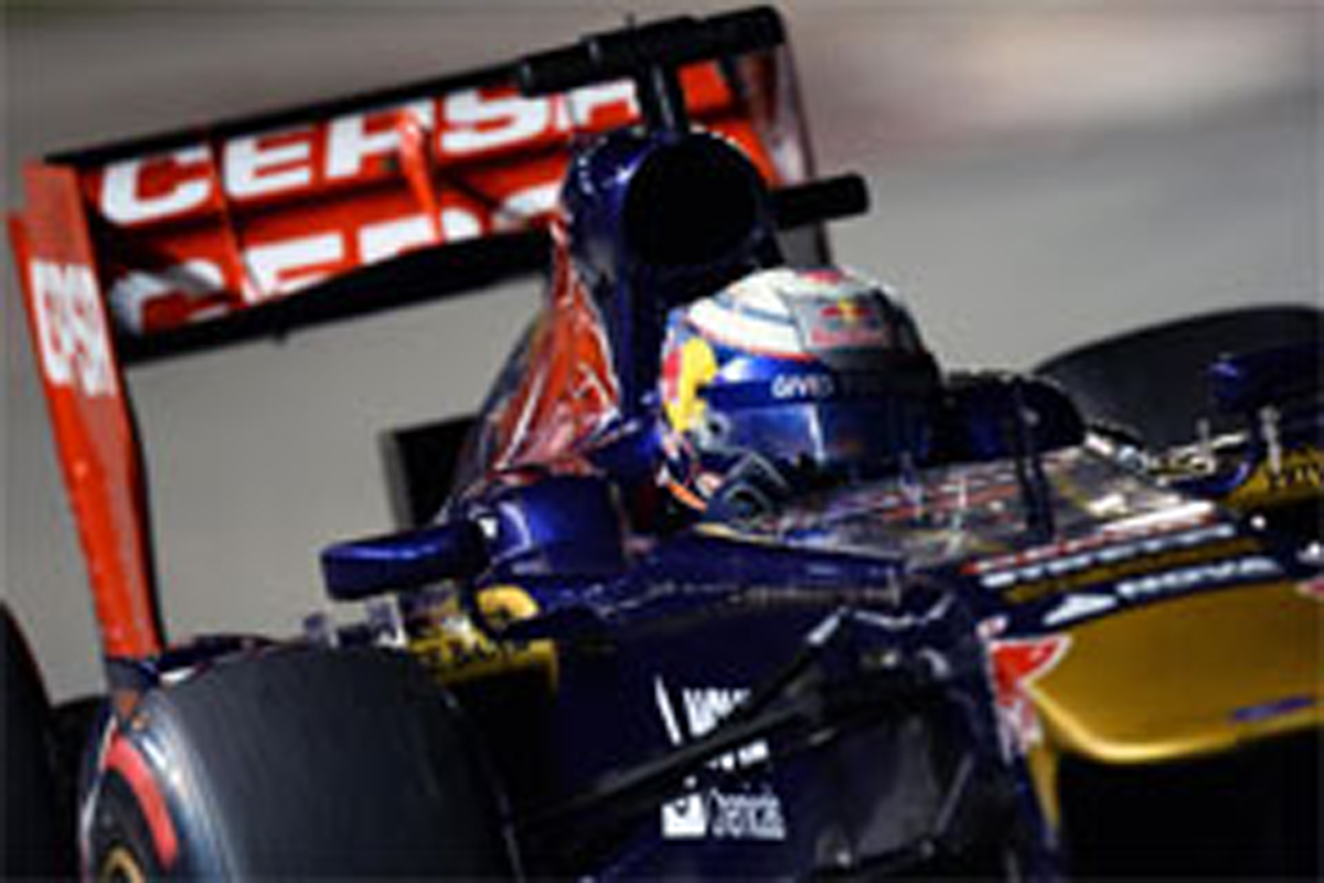 トロ・ロッソ:ベルニュが9番グリッド獲得 (F1シンガポールGP予選)