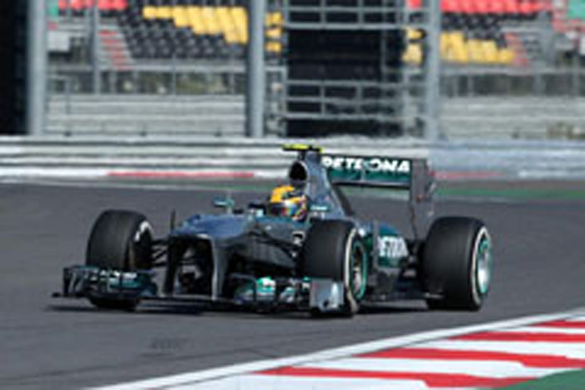 F1韓国GP フリー走行2回目：ルイス・ハミルトンがトップタイム
