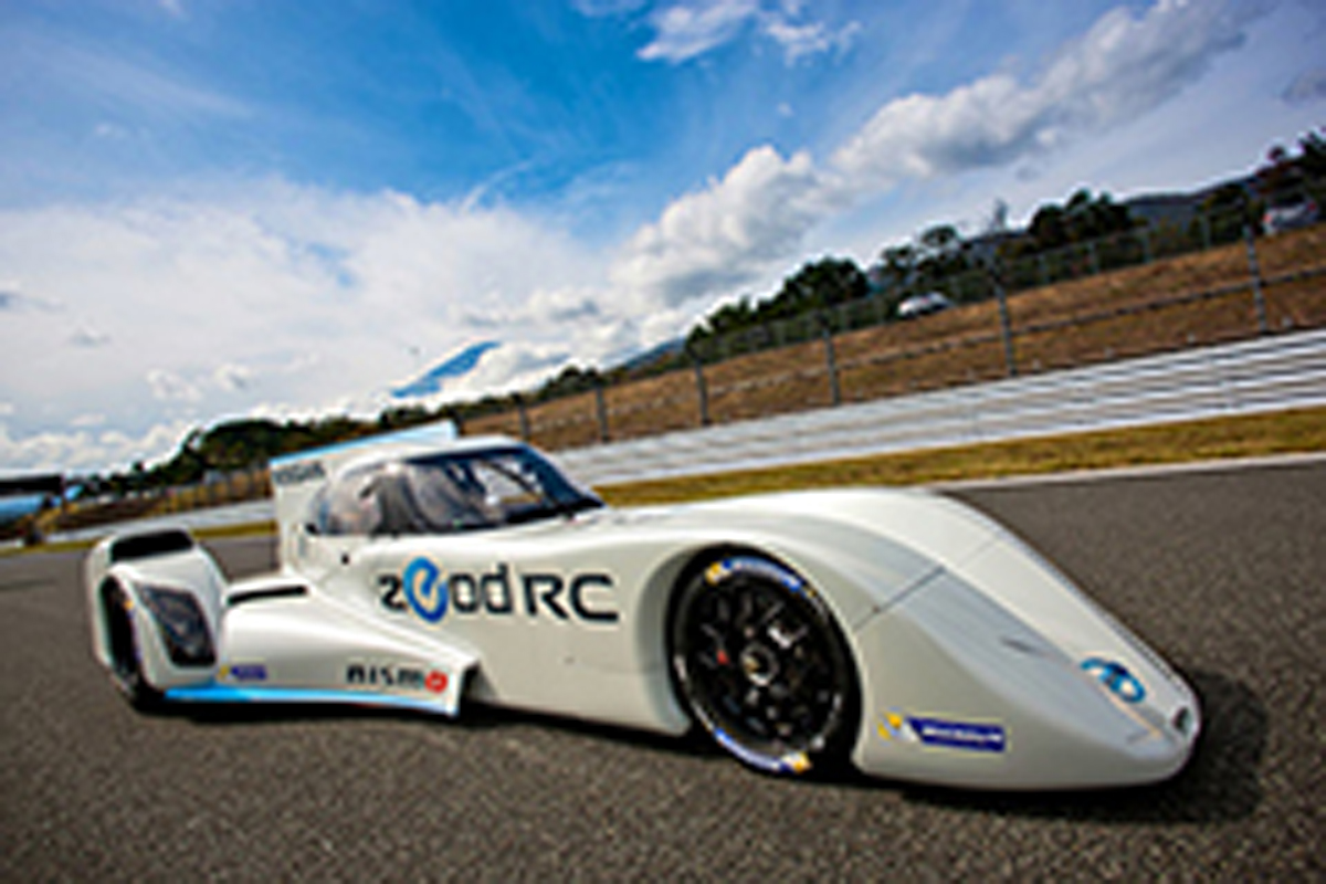 Nissan ZEOD RC、富士スピードウェイで日本ファンに向けてデモ走行