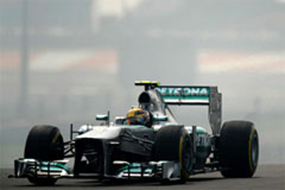 メルセデス：コンスラクターズ2位の奪取を目指す （F1インド GP予選）