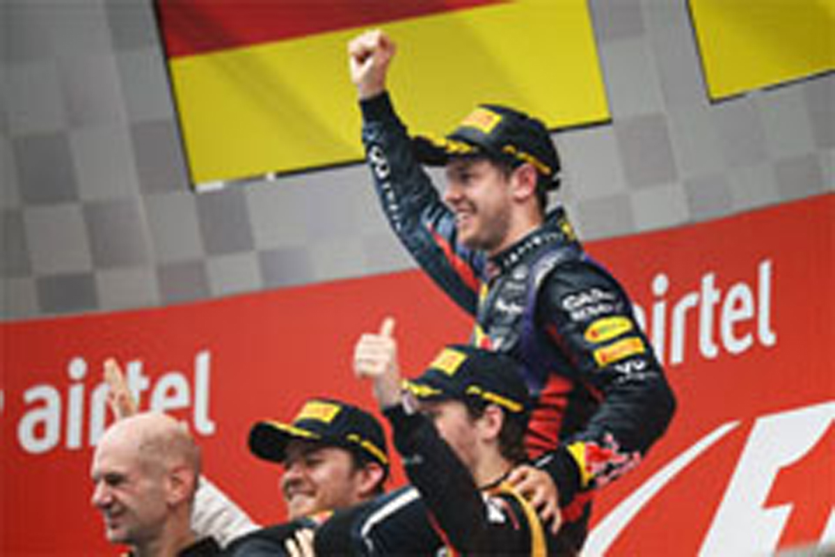 セバスチャン・ベッテル、F1史上最年少でタイトル4連覇!