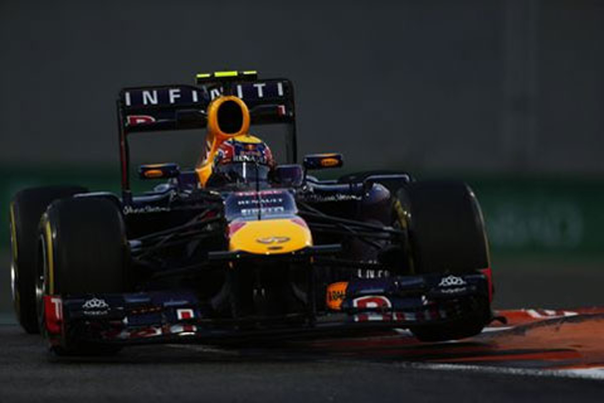 F1アブダビGP 予選:マーク・ウェバーがポールポジション