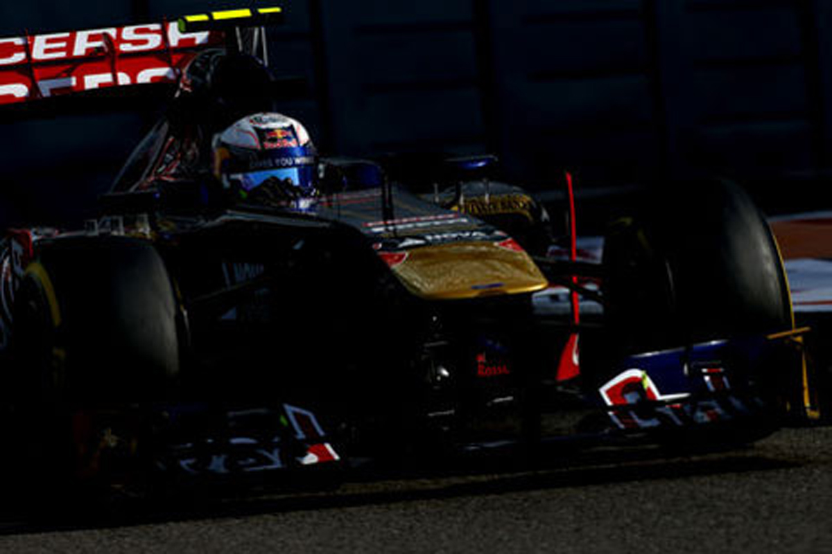 トロ・ロッソ:ダニエル・リカルドがQ3進出 (F1アブダビGP 予選)