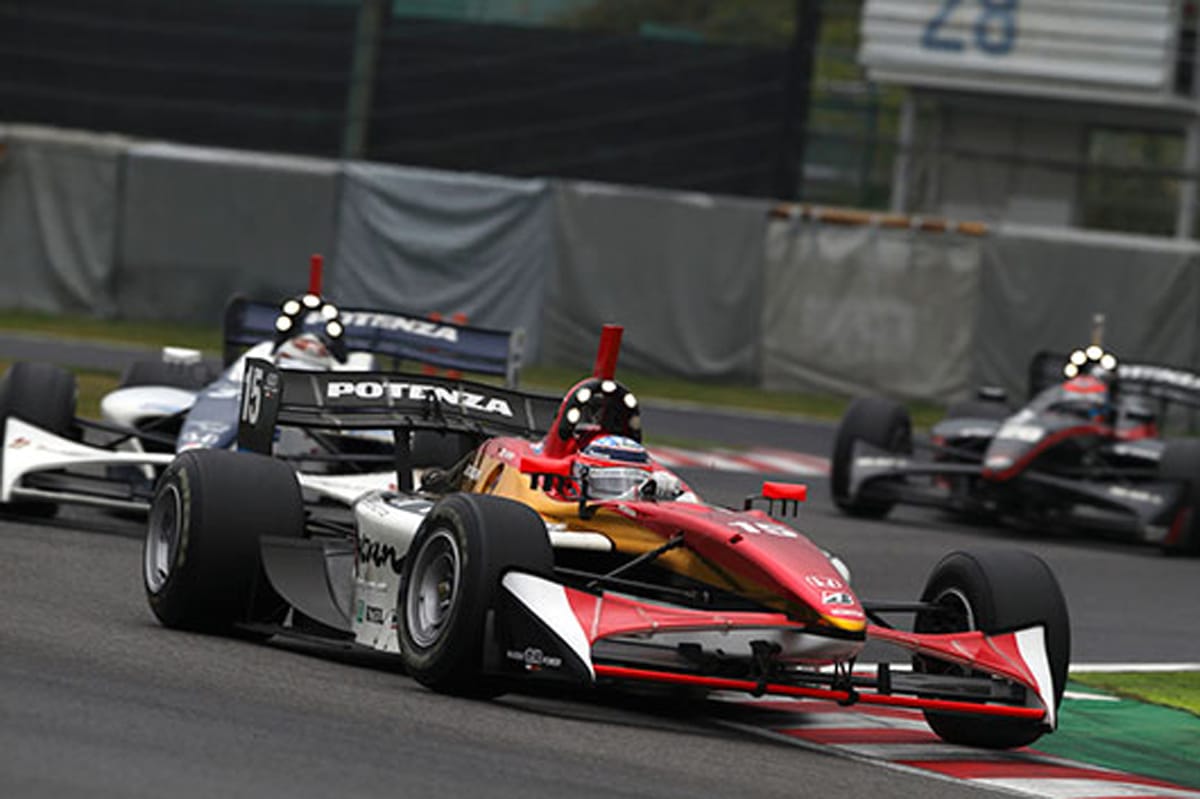 佐藤琢磨、レース1を9位、レース2で8位入賞 (スーパーフォーミュラ)