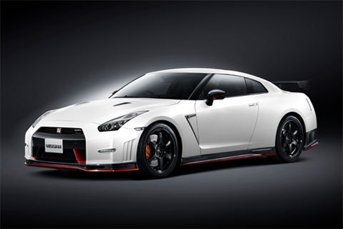 日産、GT-R NISMOを発表